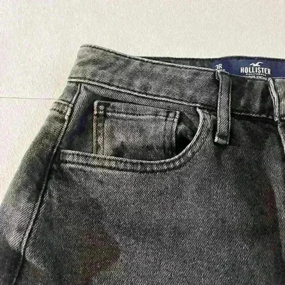 Hollister Womens Ultra High Rise Straight Leg Jeans Black Distressed Zipper 26 3 - Picture 10 of 12